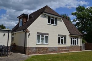 Rear elevation - click for photo gallery